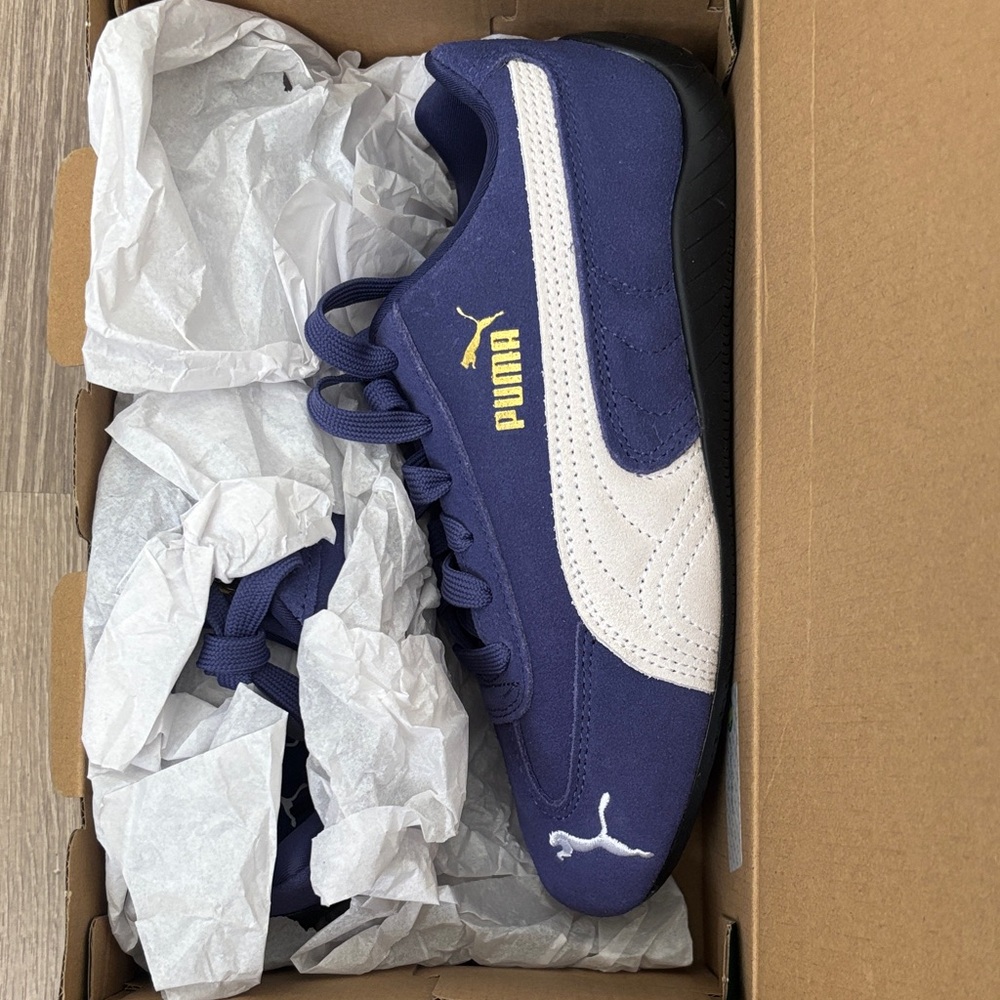 Puma Men's Navy and White Sneakers